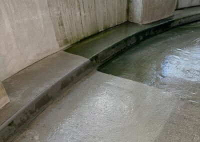 Nettoyage parking intérieur et extérieur avec autolaveuse et nettoyeur haute pression à Montigny-le-Bretonneux dans les Yvelines (78)